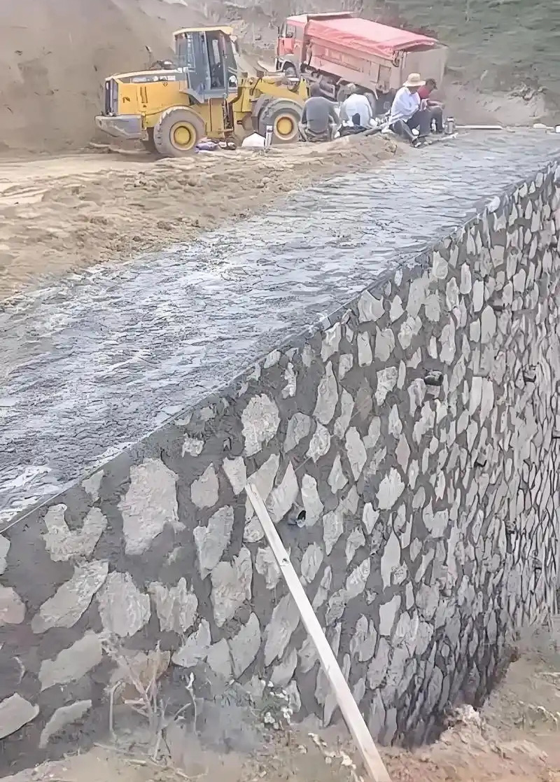 安庆潜山边坡加固